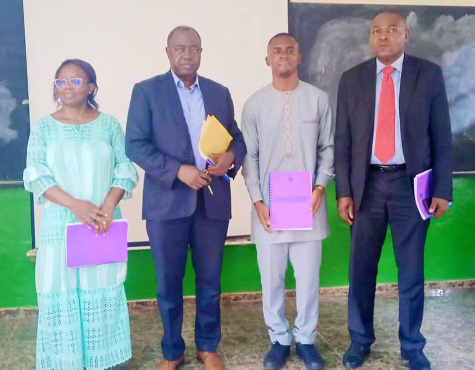 Mr. DJUPSA TCHAMTCHEU Steve and his jury during his MSc defense on reisolation, culture and research of secondary metabolites of Penicilium sp., a coprophilous fungus from Mouse Feces (May 17, 2024).